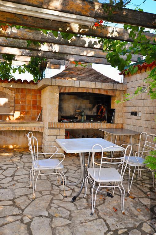 Apartments Sv. Pelegrin أوماغ المظهر الخارجي الصورة