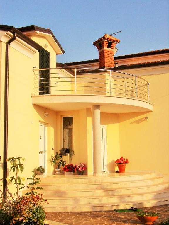 Apartments Sv. Pelegrin أوماغ المظهر الخارجي الصورة