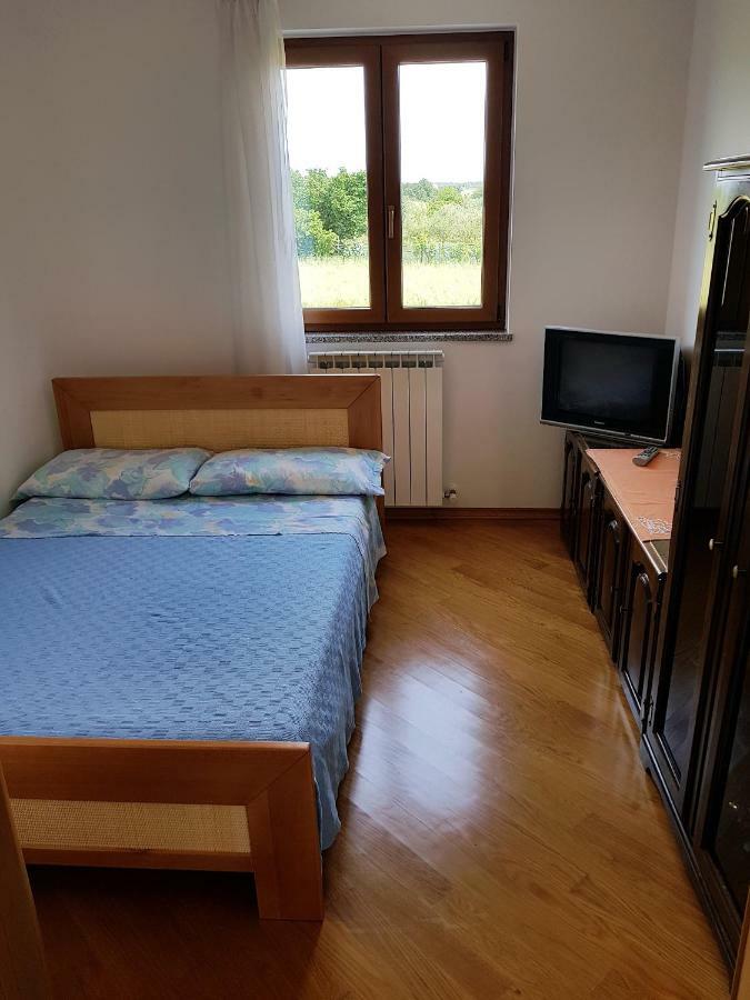 Apartments Sv. Pelegrin أوماغ المظهر الخارجي الصورة